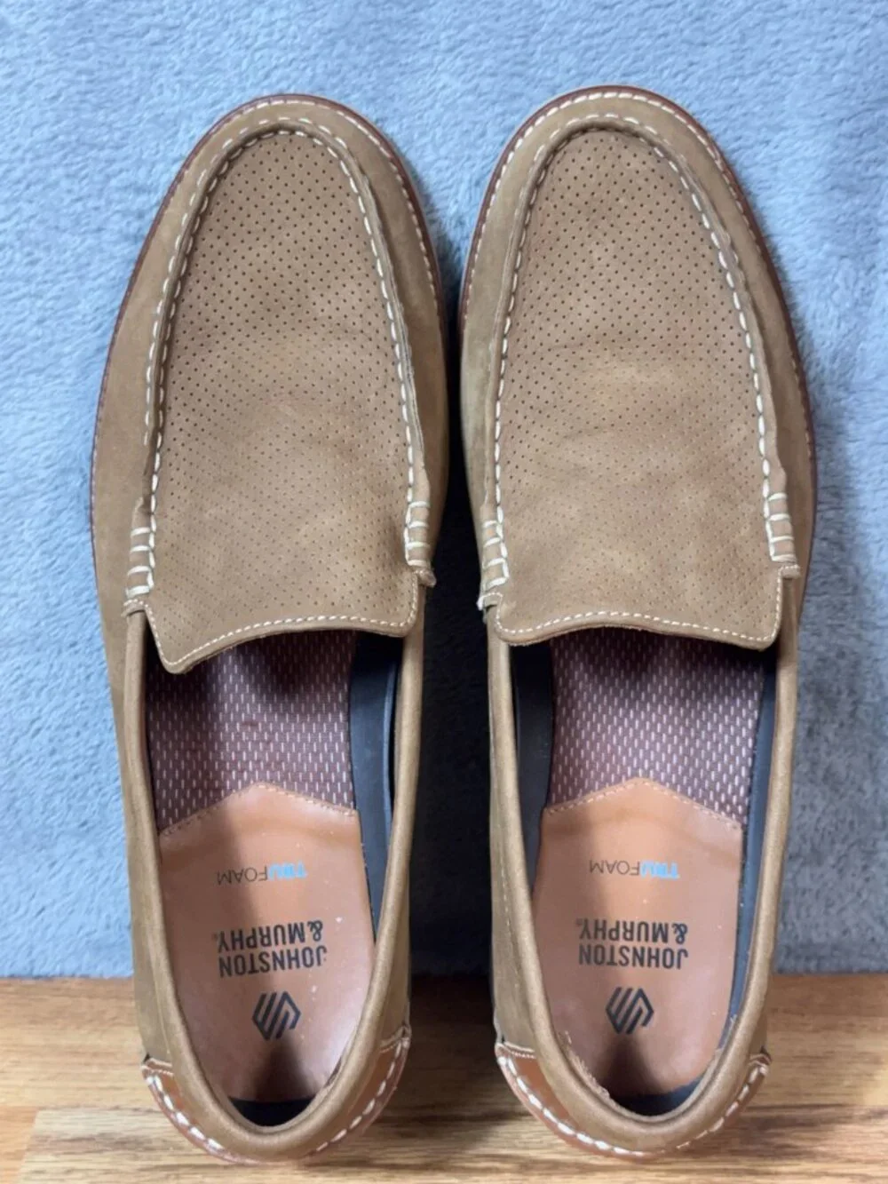 Johnston & Murphy Upton Perfed Venetian Loafer Men's 12M Snuff Nubuck Slip On